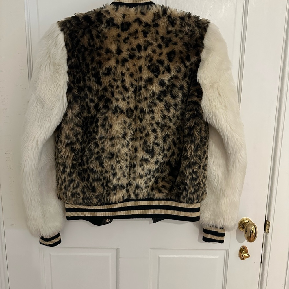 Iconic MOTHER Faux Fur Leopard Print Bomber Jacket - Picture 4 of 7